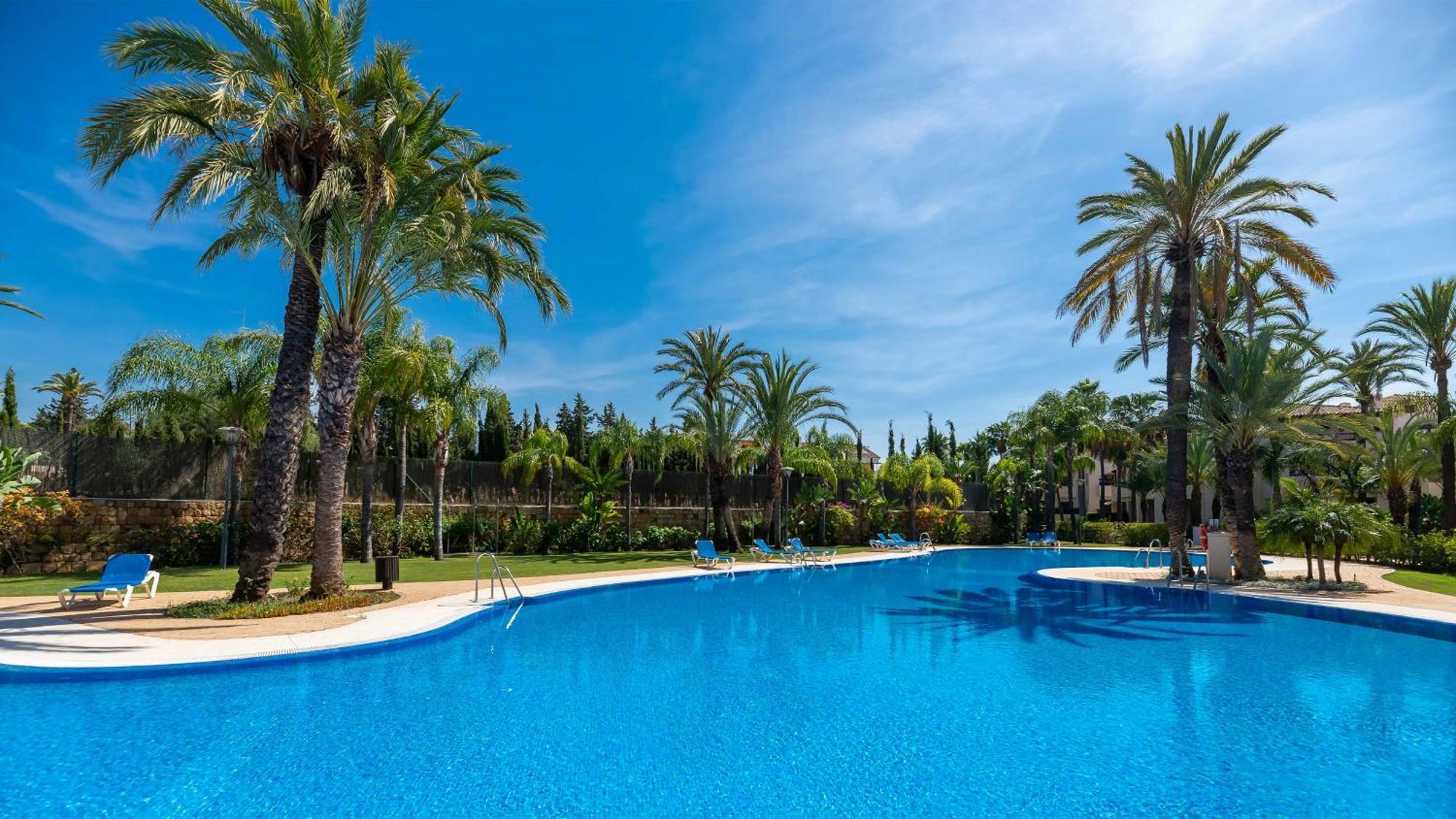 Apartmán Vacation Marbella I Private Heated Swimming Pool, Walking Distance To Puerto Banus, Security 24-7, Bbq, Wifi Exteriér fotografie